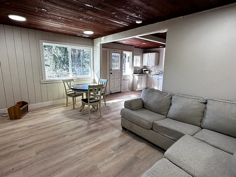 43 Laureles Grade Rd — Photo 6