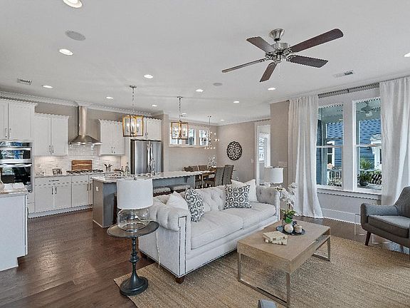 Open concept floor plan for entertaining