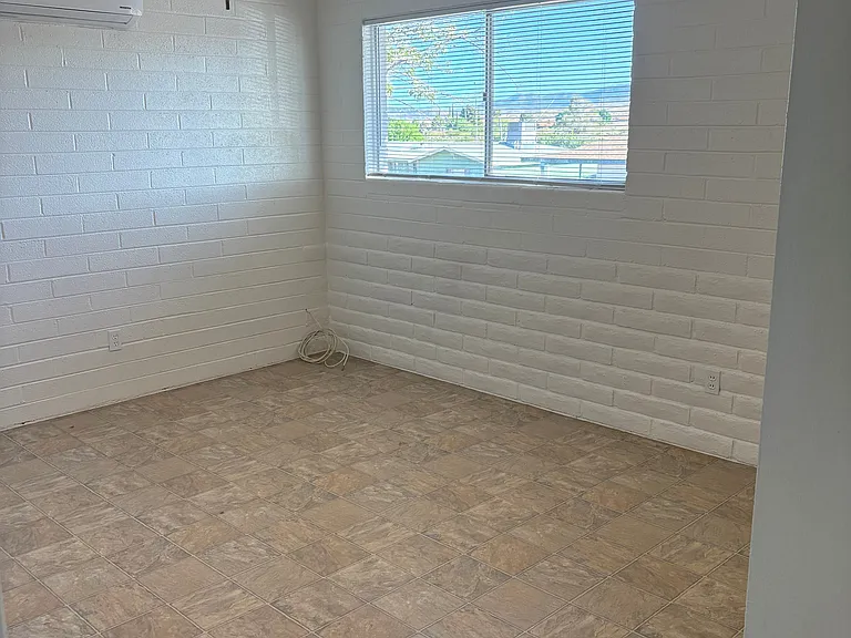 1042 S Linda Vista Dr — Photo 6