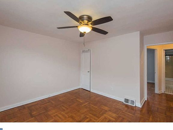 5th image of 3522 Cresson St