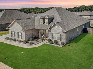 211 Maureen Dr, Madison, AL 35756