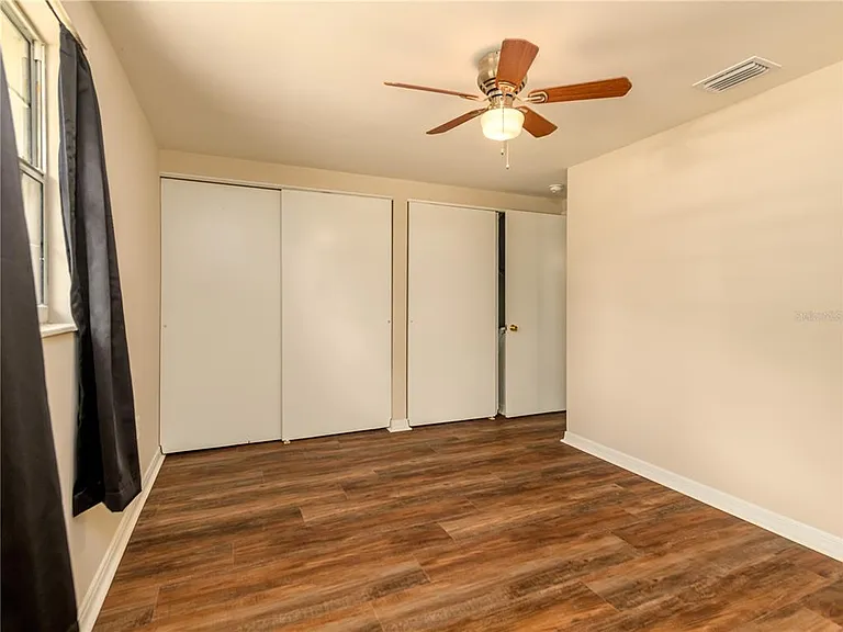 4722 Stearns Rd — Photo 13