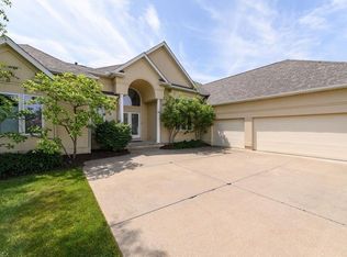 6156 Bergess Rd NW, Canton, OH 44718