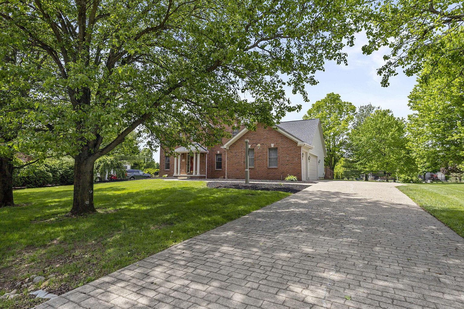Listing photo 2 for 7557 Spring Mill Dr NW