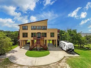 303 Winkler St, Baytown, TX 77520