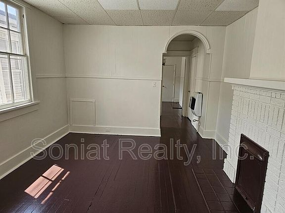 3rd image of 517 S Genois St