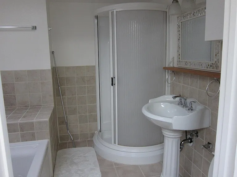 1221 Oak Creek Way — Photo 9