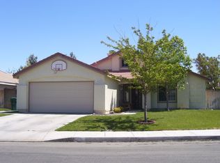 44226 62nd St W, Lancaster, CA 93536