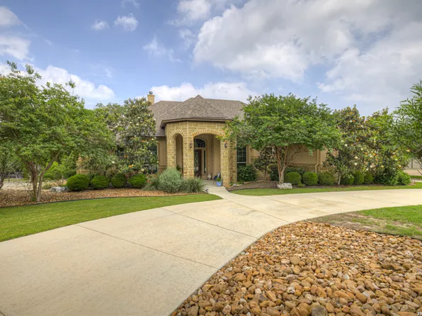 5684 Copper Crk, New Braunfels, TX 78132