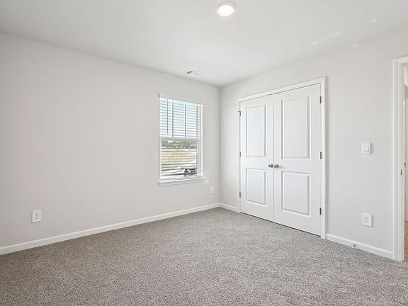 The Dakota floorplan with the Sleek 1 interior package.