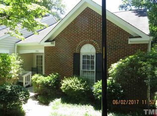 5700 Finsbury Ct, Raleigh, NC 27609