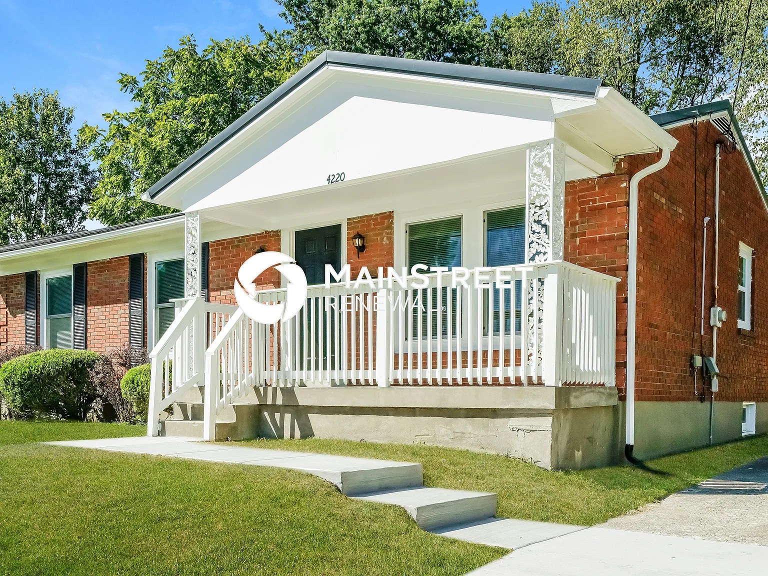 4220 Buxton Dr — Photo 2