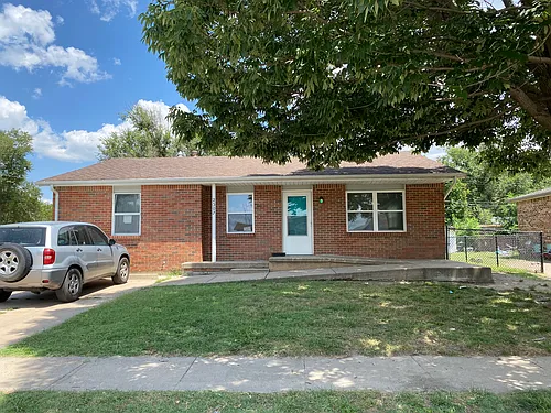 2302 S Saint Clair Ave Photo 1 2302 S Saint Clair Ave Photo 1