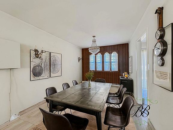 5th image of 2209 E 65th St #1