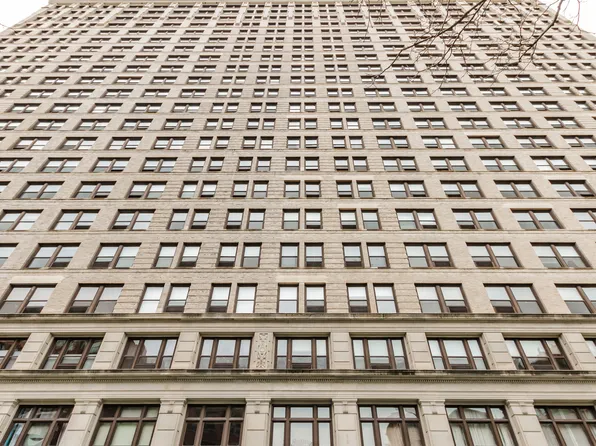 600 S Dearborn St APT 506, Chicago, IL 60605