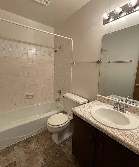 4700 Baldwin Ave #4 — Photo 9