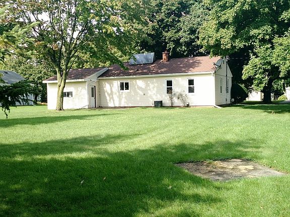 Back of Home - Large Yard