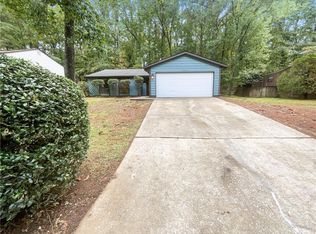 5207 Martins Crossing Rd, Stone Mountain, GA 30088