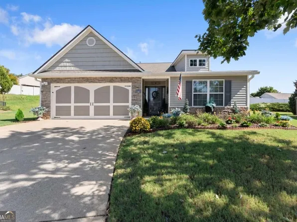 496 Tranquil Dr, Winder, GA 30680