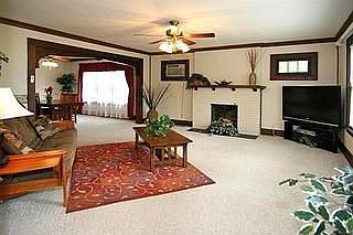 2nd image of 8638 Park Ave