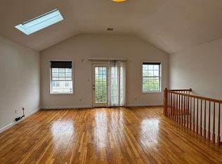 29 Bostwick Ave #2, Jersey City, NJ 07305