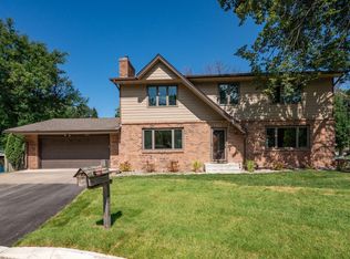 12070 Meadowlark Ct, Osseo, MN 55369