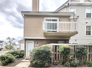 4327 Pembrook Village Dr #20, Alexandria, VA 22309