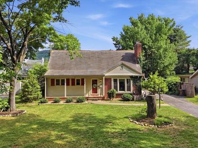 1030 Woodrow Ave, Waynesboro, VA, 22980
