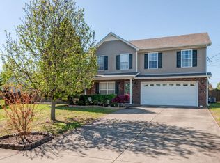610 Ronnie Erwin Ln, La Vergne, TN 37086