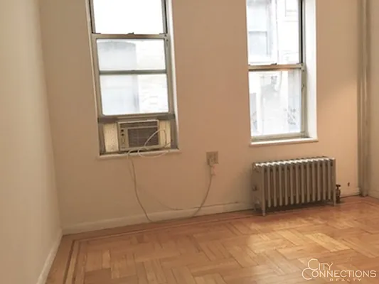 Rented by City Connections Realty | media 7