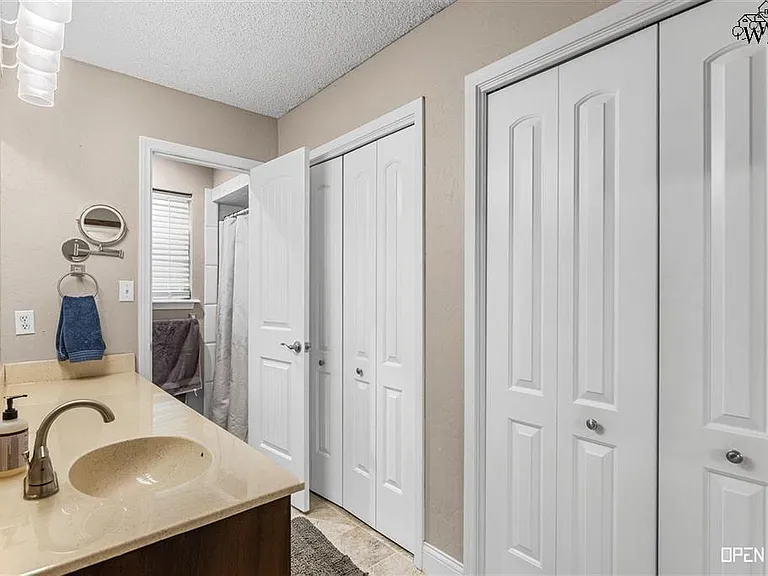 4808 K Mart Dr — Photo 15
