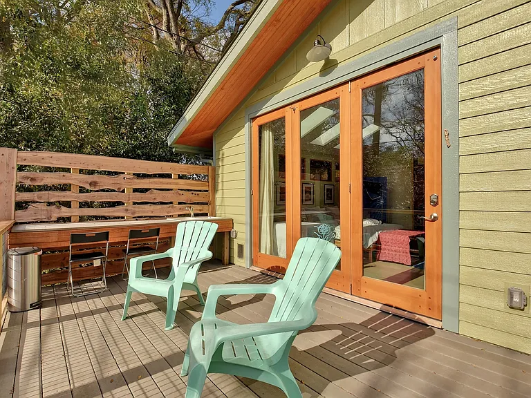 3203 Loyola Ln — Photo 14