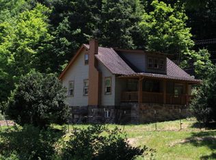 3158 Hilltop Dr, Princeton, WV 24739