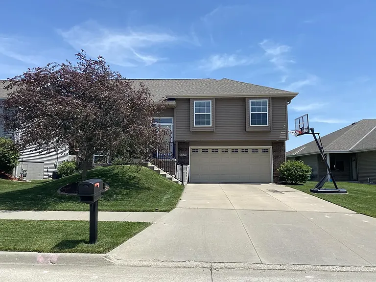 5225 Hardings Landing Rd — Photo 1