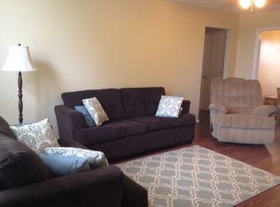 109 Clear Spring Dr, Bardstown, KY 40004