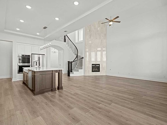 Family Room Breakfast Nook