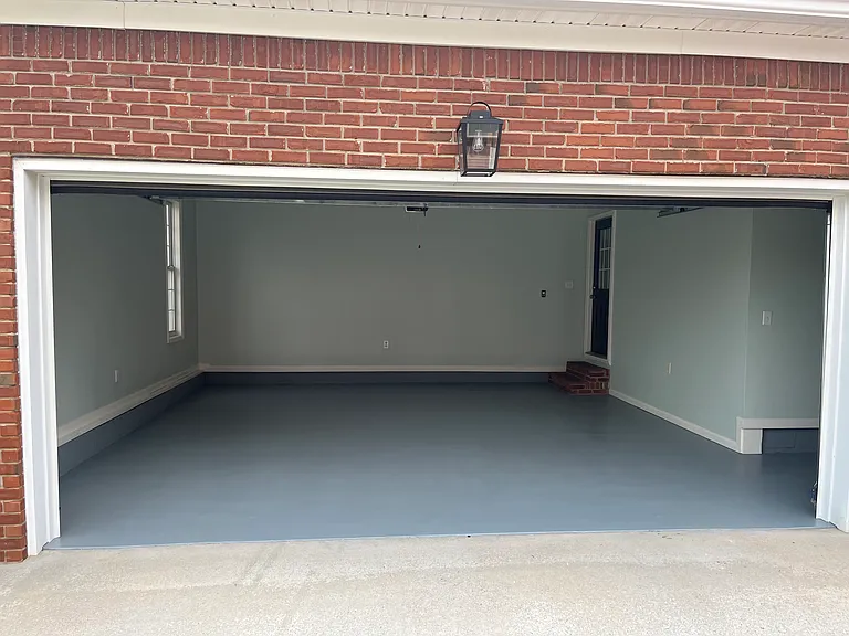 17916 Remington Dr — Photo 23