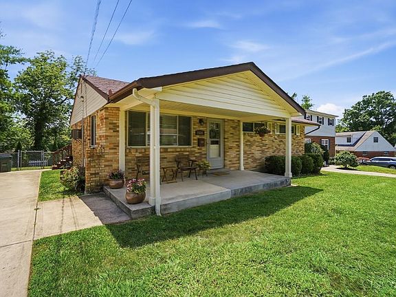 5th image of 2588 Petworth Ct