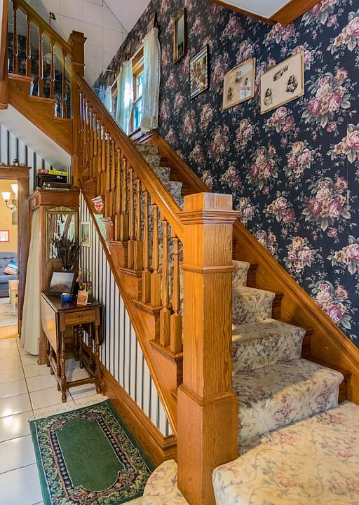 2451 Pennsylvania Ave, Dubuque, IA 52001 Zillow