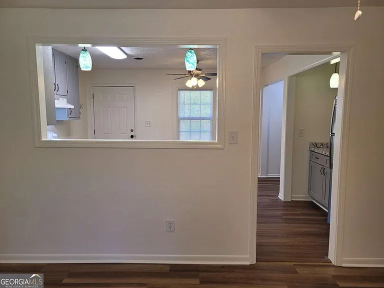 47 W New St #B — Photo 9