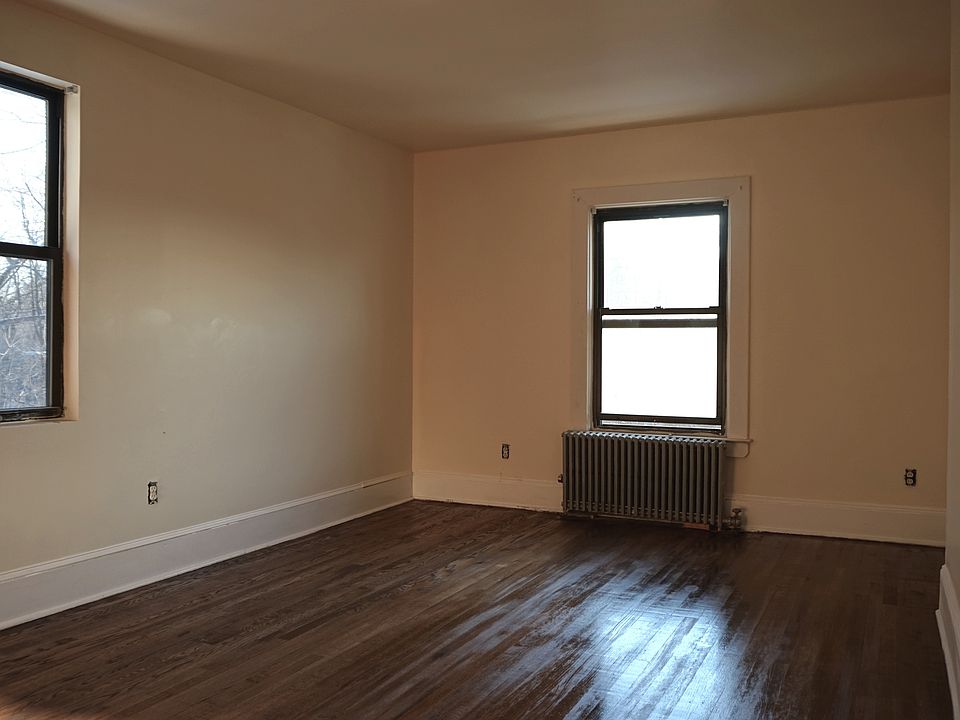 1st image of 5 N 9th Ave APT C3