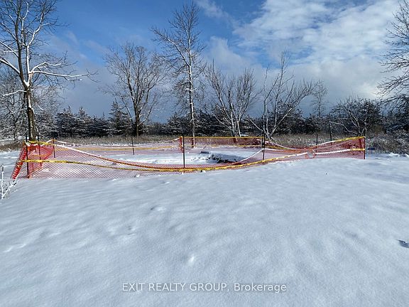 3rd image of 800 Chuckery Hill Rd