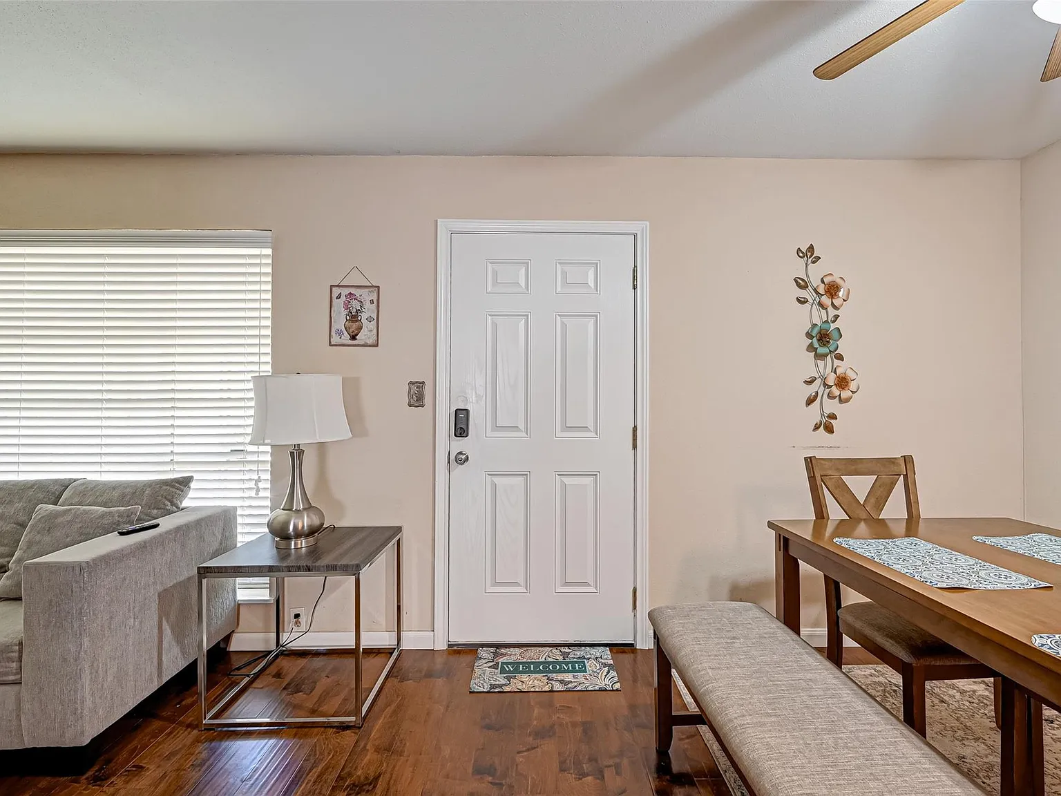 1 bed, 1.0 bath, 660 sqft, $1,300 — Photo 4