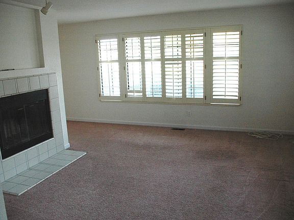 5th image of 5685 Delcliff Cir