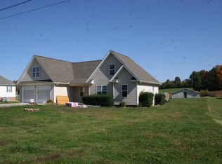 1009 Meek St, Madisonville, TN 37354