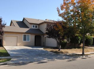 1366 Toggenburg St, Patterson, CA 95363