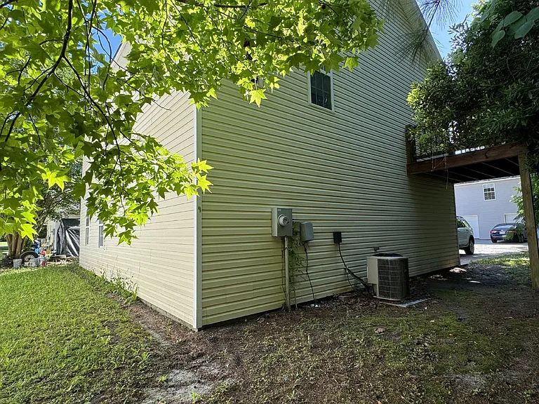 4404 McClelland Dr — Photo 28