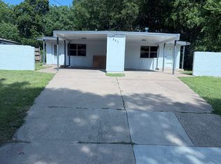 857 Broadway Ave APT 6, Euless, TX 76040