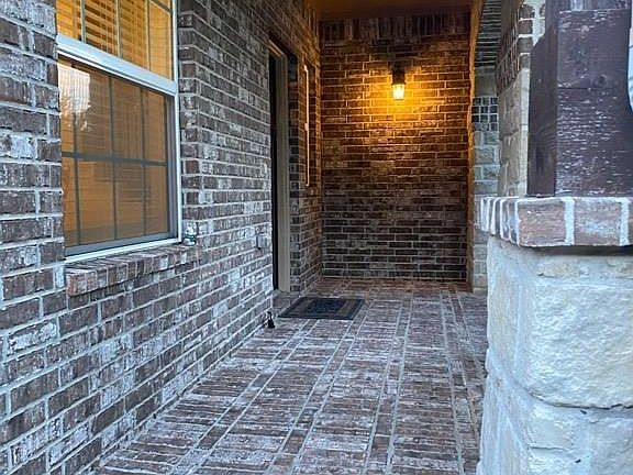3rd image of 7019 Stevenson Dr