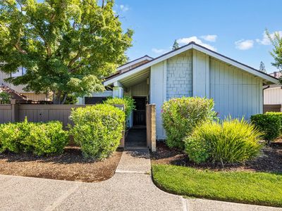 122 E Ranch Rd, Sacramento, CA, 95825